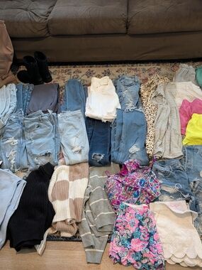 Assorted Women's Clothing Lot with Denim and Floral Pieces - Blue, Pink, Beige